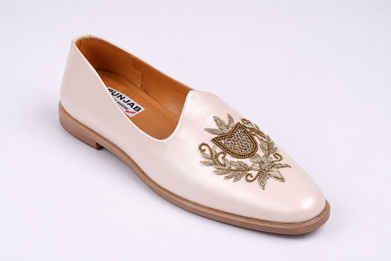 Ethnic Jutti White